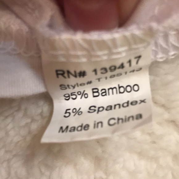 White piko top 3/4 sleeves - Picture 3 of 3